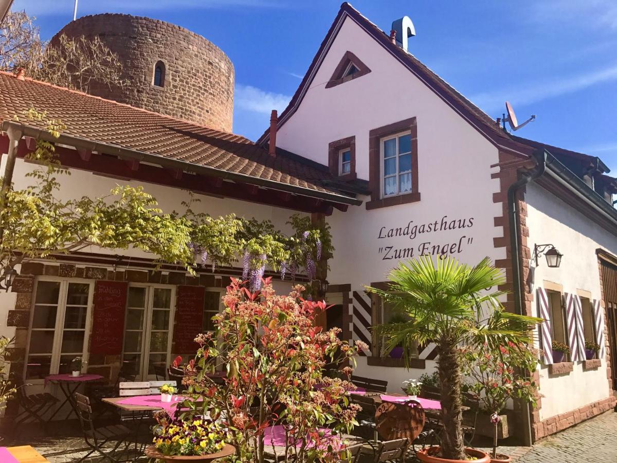 Landgasthaus "Zum Engel" Neuleiningen Exterior foto