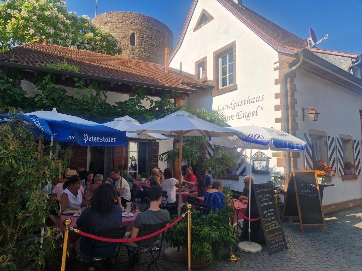 Landgasthaus "Zum Engel" Neuleiningen Exterior foto